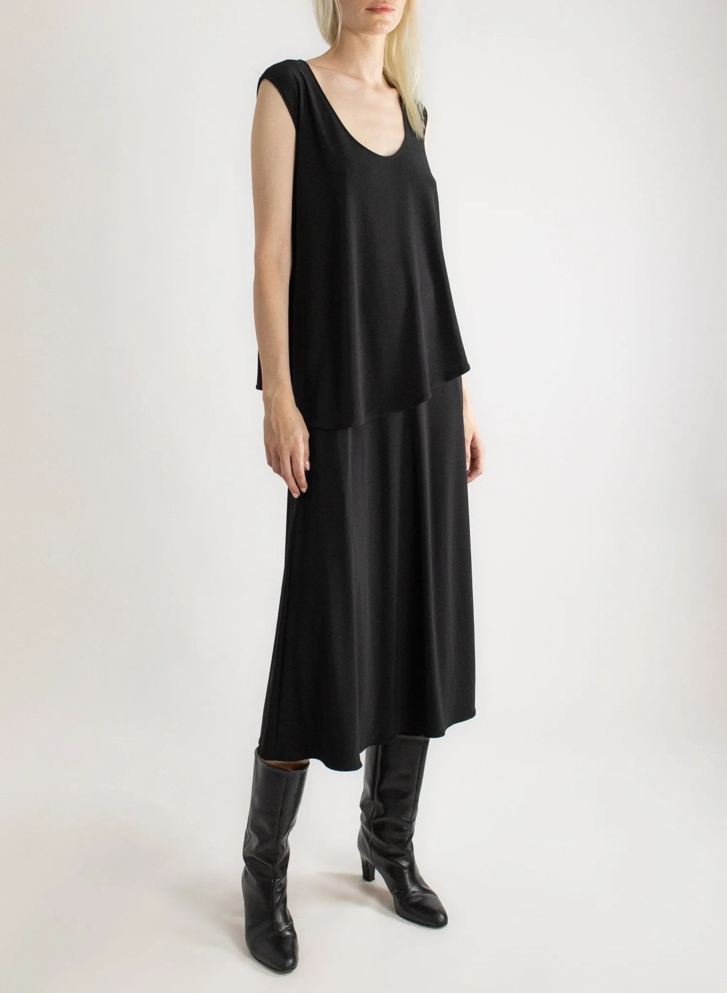 U-Neck Tank - Black