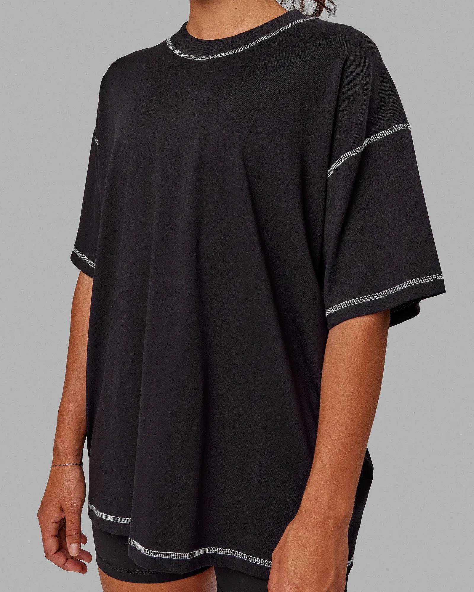 Unisex Overlock Heavyweight Tee Oversize - Black-White