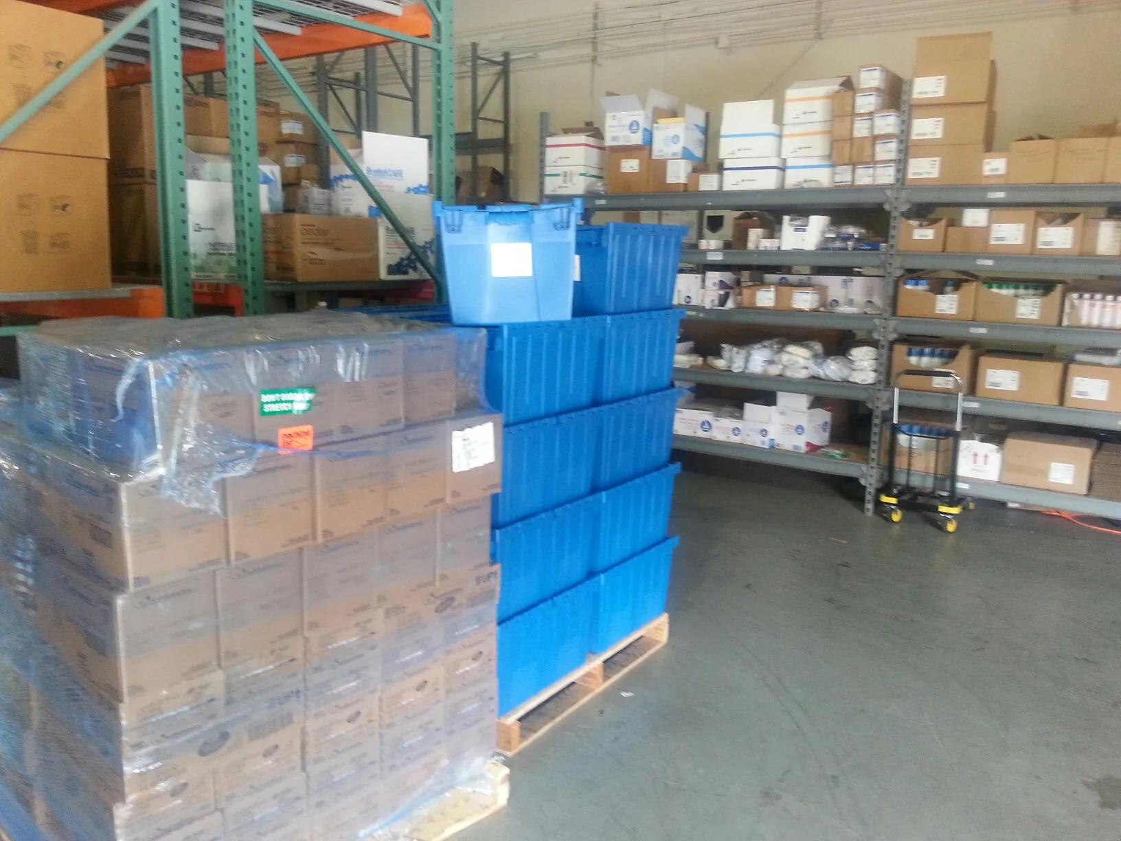Unitized Delivery Trach and Urological Supplies by JML