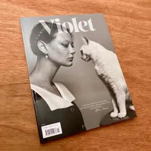 Violet Issue 22 (Multiple Covers)