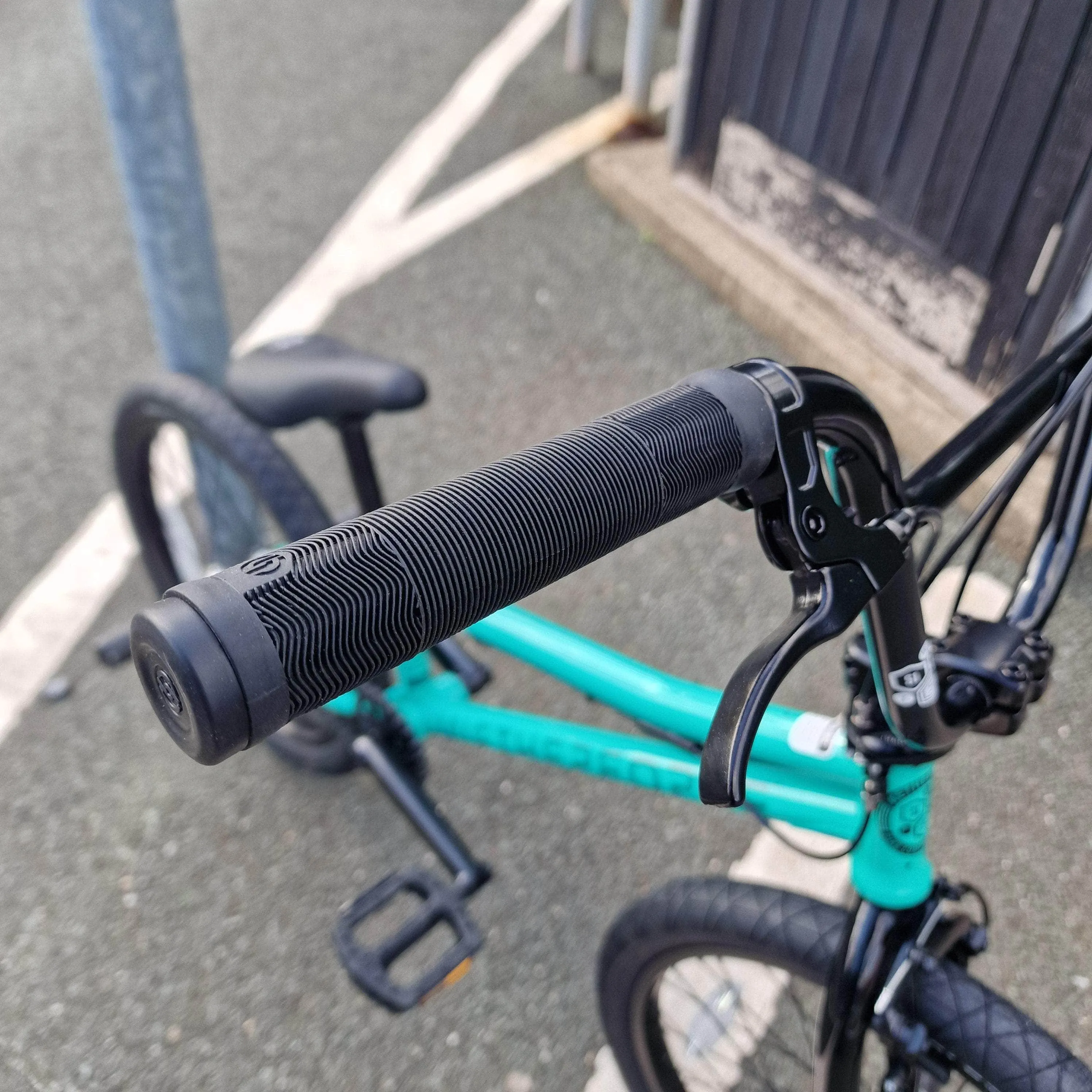 We The People Sinus Flatland Complete Bike Fresh Mint