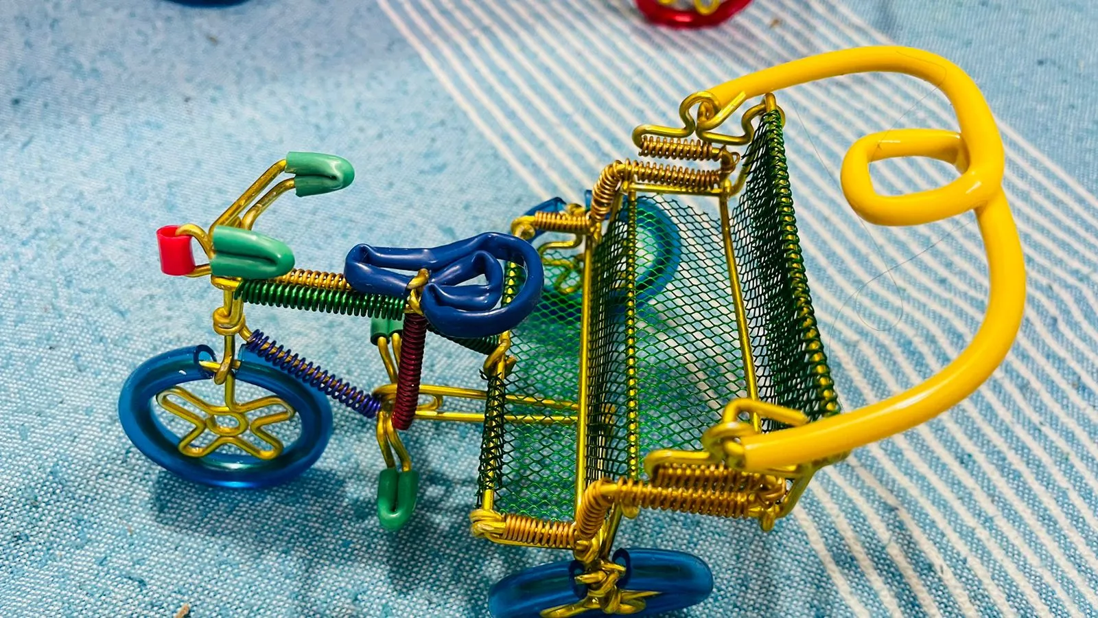 Wire Handmade Rickshaw