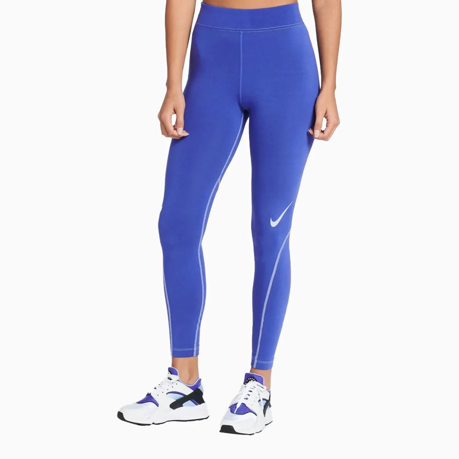 Women's Sportswear Swoosh Outfit