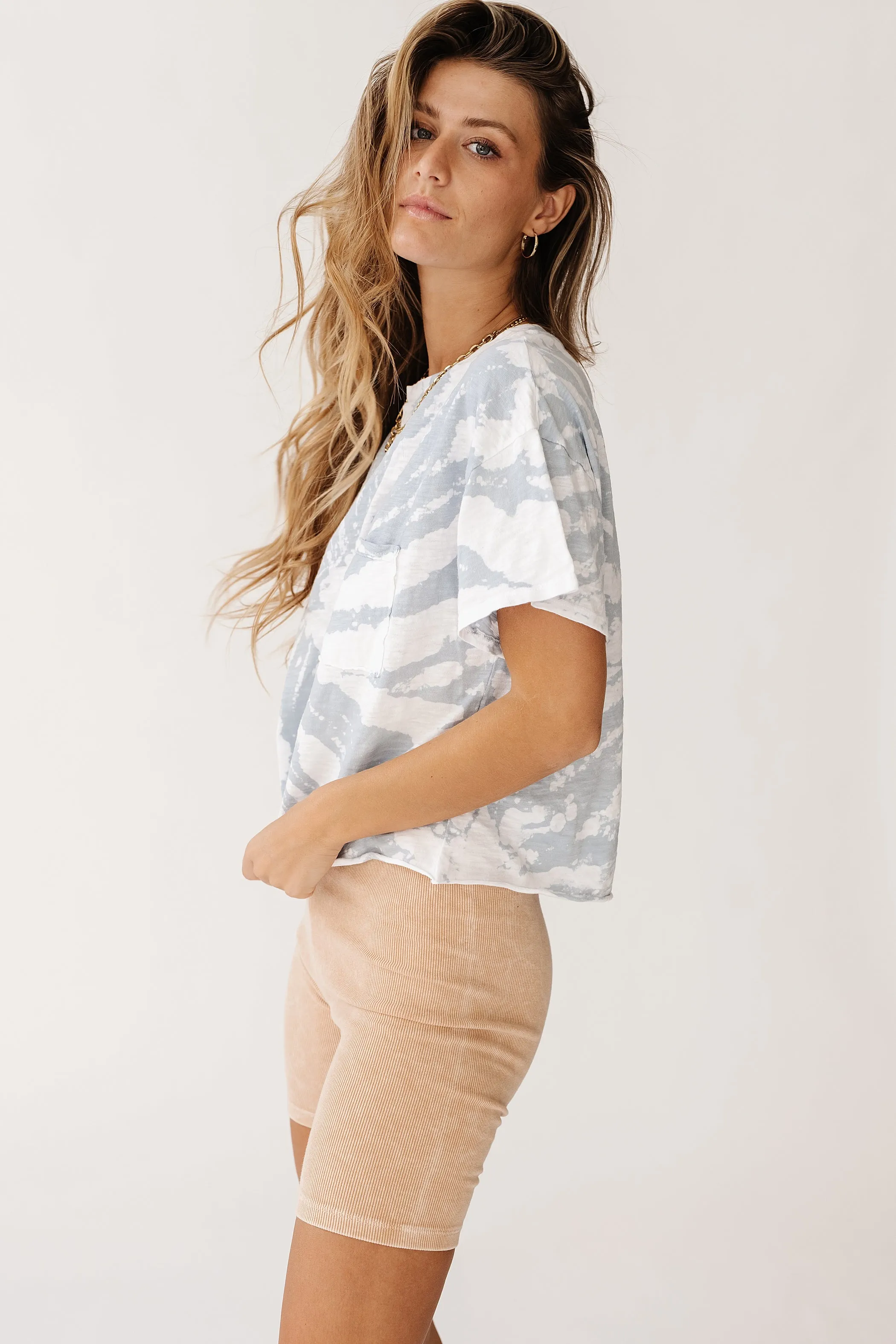 Yo Retro Tie Dye Tee// Blue